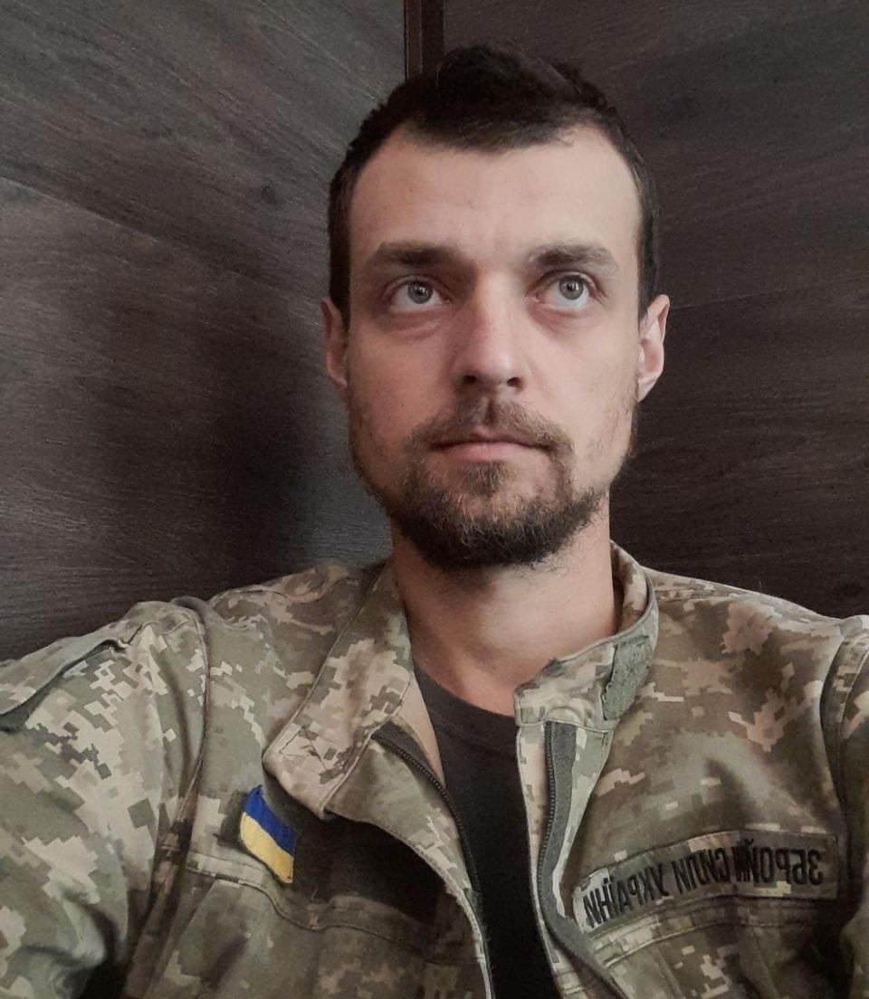 МАКЛАХОВ Євгеній