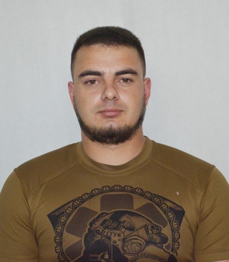 РОЙ Денис